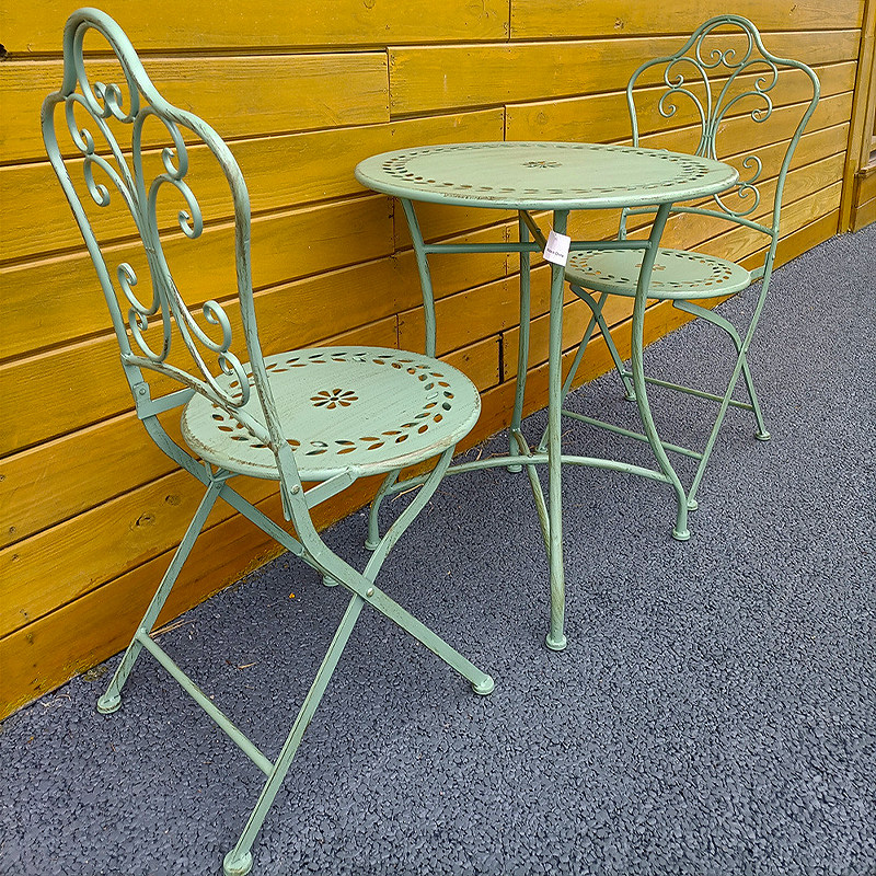 French Country Iron Table and  - Outdoor Furniture Iron 评论和价格